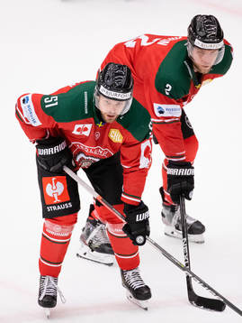 Mats Rosseli Olsen and Christian Folin of Frölunda
