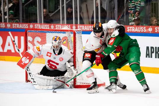 Maksim Matuškin of Sparta Prag and Brady Ferguson of Rögle