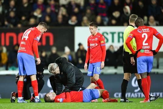 Helsingborgs Charlie Weberg får vård