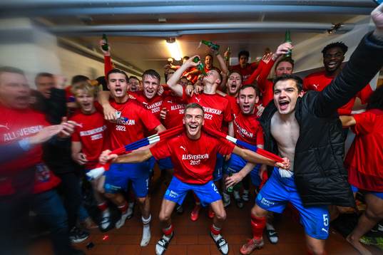 Helsingborgs spelare jublar