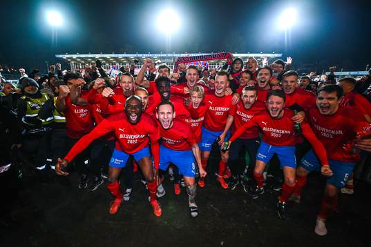Helsingborgs spelare jublar
