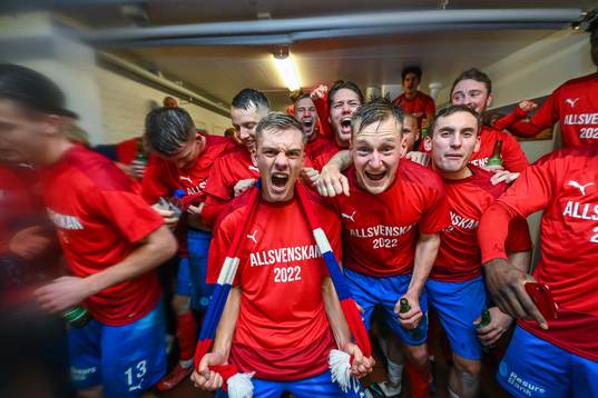 Helsingborgs Rasmus Karjalainen jublar