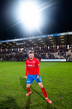 Helsingborgs Rasmus Karjalainen jublar