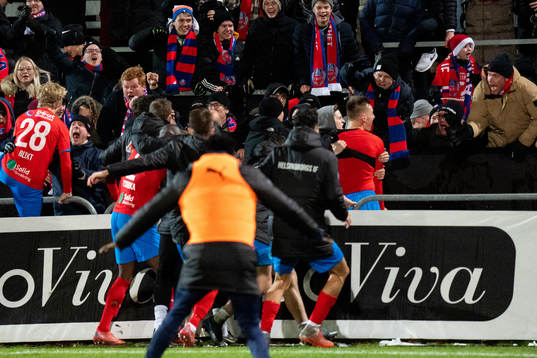 Helsingborgs Rasmus Karjalainen jublar
