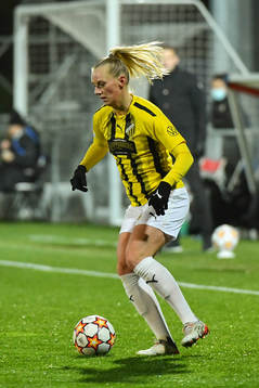 Stina BLACKSTENIUS of Häcken