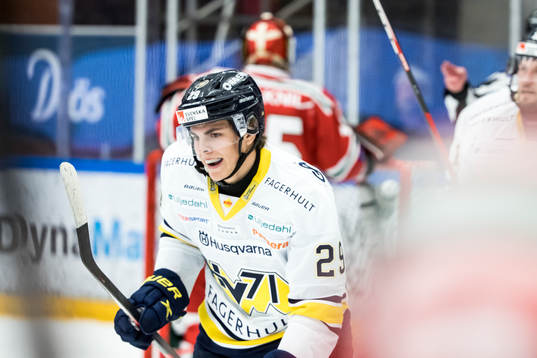 s Jonathan Wikström jubel