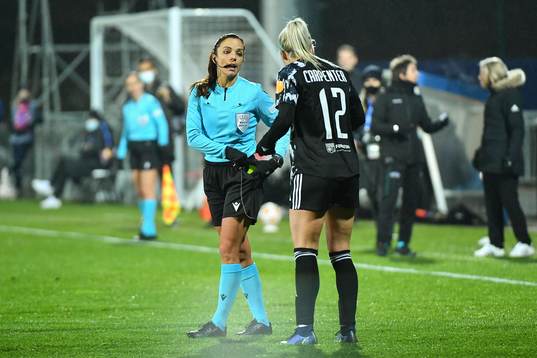 Ellie CARPENTER of Lyon