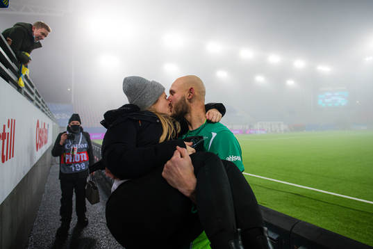 Øystein Øvretveit of Jerv celebrates