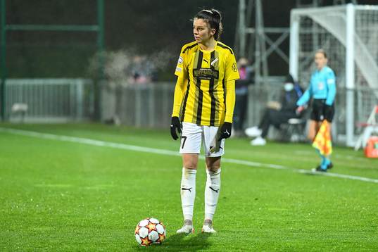 Anna CSIKI of Häcken