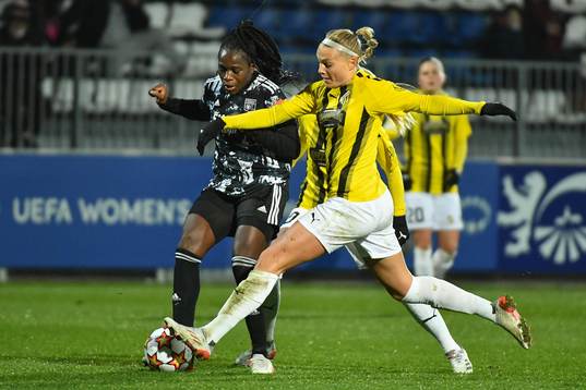 Stine LARSEN of Häcken
