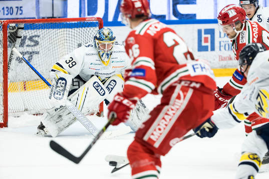 s målvakt Filip Larsson