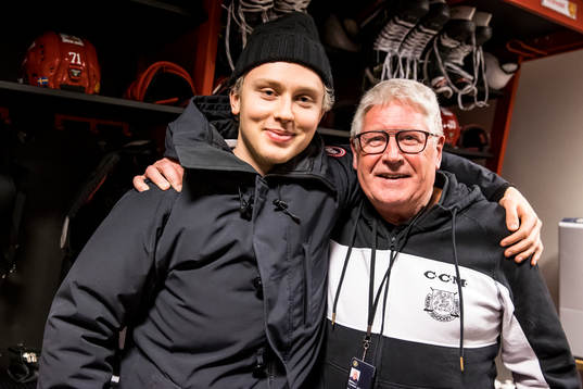 Moras Igor Larionov och Torsten Jones