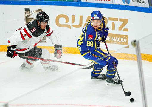 Malte Strömwall of Sweden and C John Gilmore of Canada