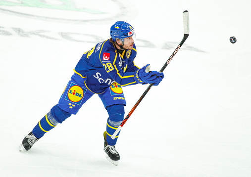 Oscar Engsund of Sweden