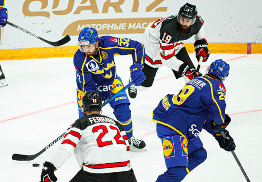 Lukas Bengtsson of Sweden and Eric O'Dell of Canada