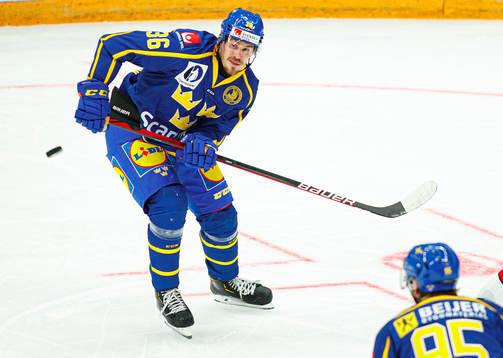 Emil Larsson of Sweden