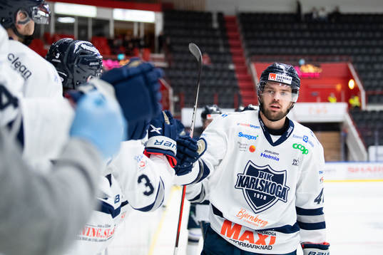 Karlskogas Kalle Jellvert jublar