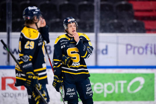 Södertäljes Emil Aronsson deppar