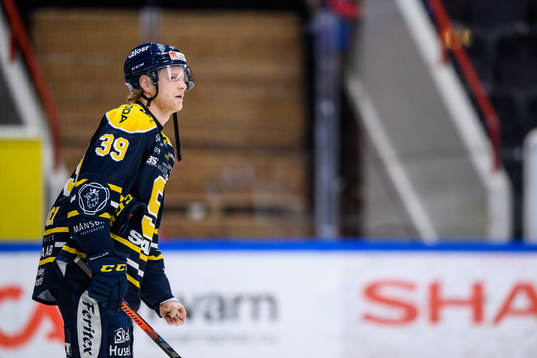 Södertäljes Brett Pollock deppar