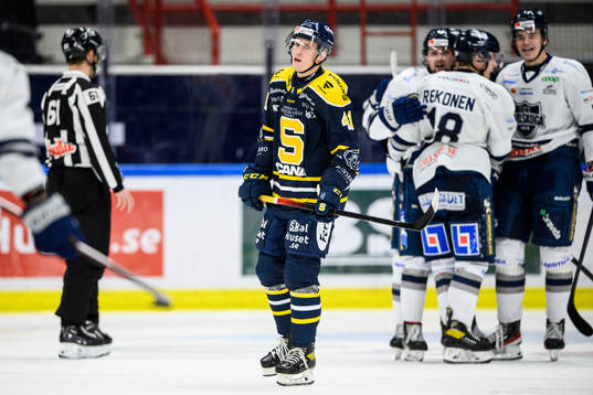 Södertäljes Filip Barklund deppar