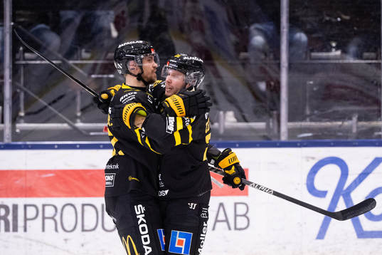 Västerås Lukas Zetterberg jublar