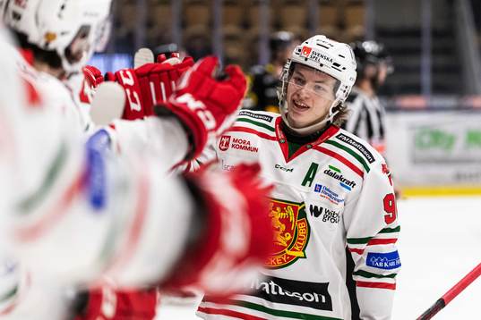 Moras Daniel Ljunggren jublar