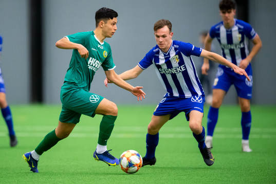 Hammarbys Alper Demirol och Göteborgs Tim van Assema