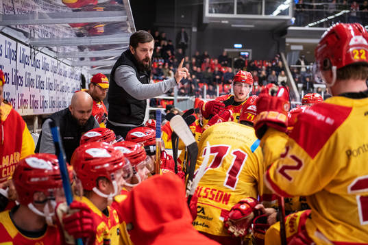 Kalmars tränare Viktor Tuurala