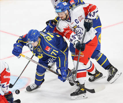 Isak Brennström of Sweden and Jan Kovarz of Czech Republic