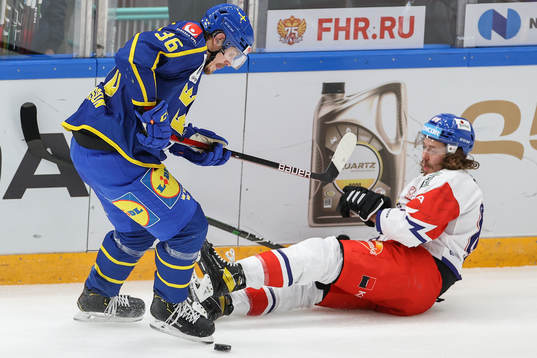 Emil Larsson of Sweden and Libor Shulak of Czech Republic
