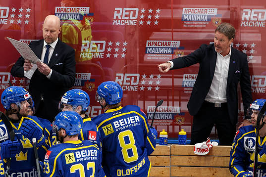 Johan Garpenlöv, head coach of Sweden and assistant coach