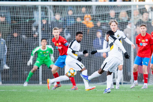 AIKs Alexander Fesshaie Beraki gör 1-2