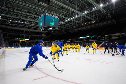 Albert Sjöberg and Åke Stakkestad of the Swedish under-20