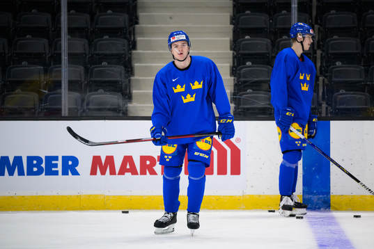 Helge Grans of the Swedish under-20 national ice hockey team