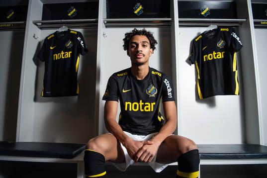 Bläddra bland fler bilder av Fotboll, Allsvenskan, AIK, Nyförvärv 