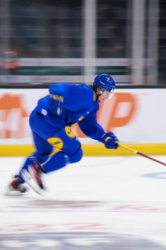 Alexander Holtz of the Swedish under-20 national ice hockey