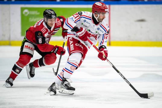 Malmö Redhawks Johan Olofsson och Timrås Joey LaLeggia