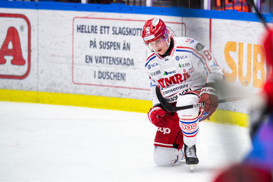 Timrås Jens Lööke jublar