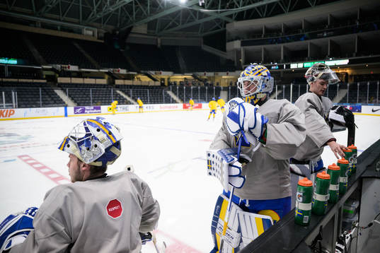Goaltender Jesper Wallstedt, Calle Clang and Jesper Vikman