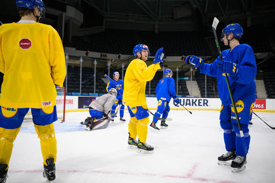 Zion Nybeck and William Eklund of the Swedish under-20