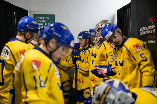 Bläddra bland fler bilder av Ice Hockey, U20, Sweden - Austria
