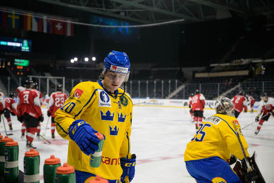 Alexander Holtz of Sweden at warm-up