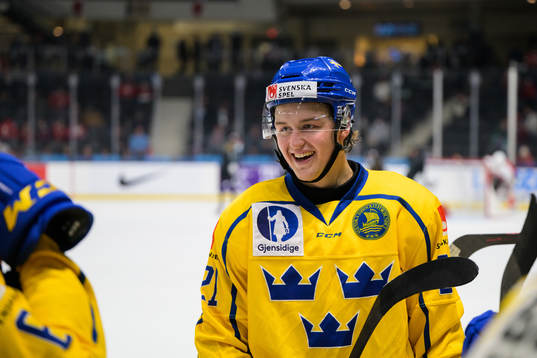 Oskar Olausson of Sweden
