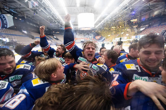 Bläddra bland fler bilder av Växjö Lakers