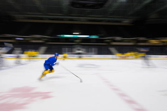 Simon Edvinsson of Sweden at a training session
