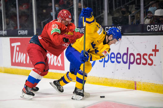 Dmitri Zlodeyev of Russia in action against William Eklund