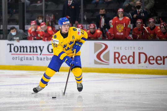 Alexander Holtz of Sweden