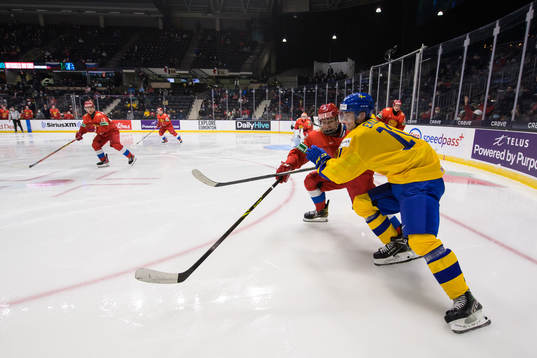 Vladimir Grudinin of Russia and William Eklund of Sweden