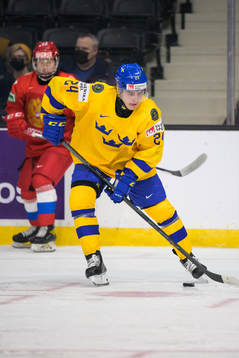 Elliot Ekmark of Sweden