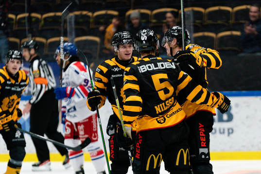Skellefteås Rickard Hugg , Linus Karlsson och Fred Nilsson